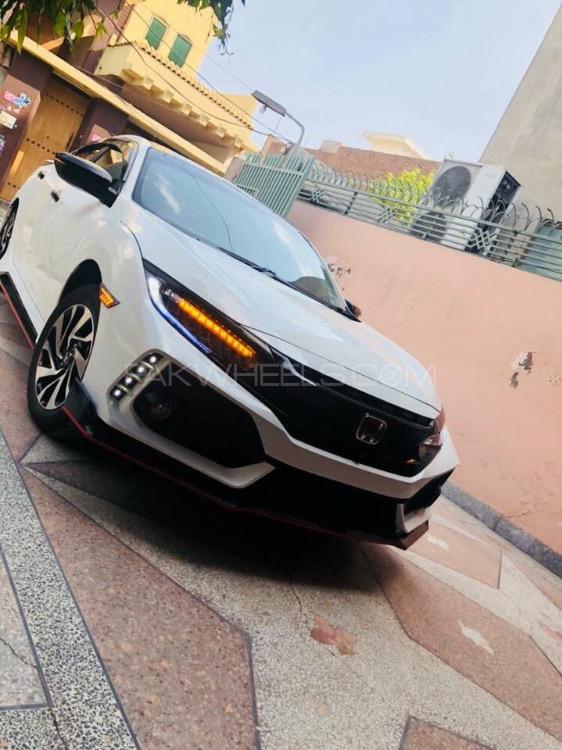 Honda Civic - 2017  Honda Civic - 2017  Image-5