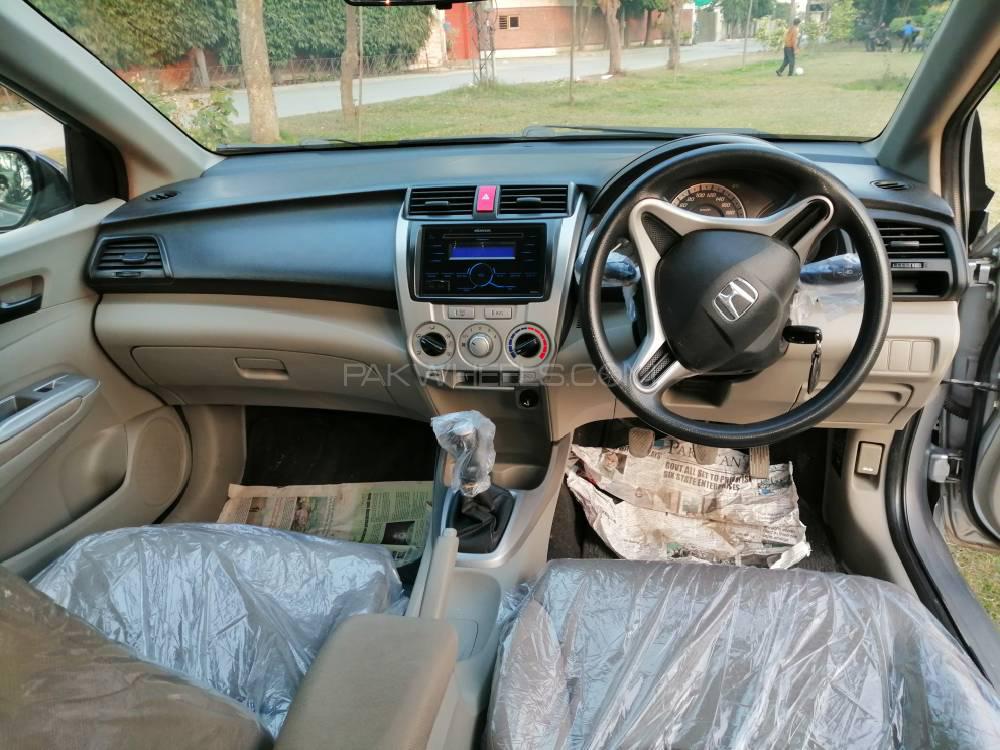 Honda City 2017 for Sale in Lahore Honda City 2017 for Sale in Lahore Image-18