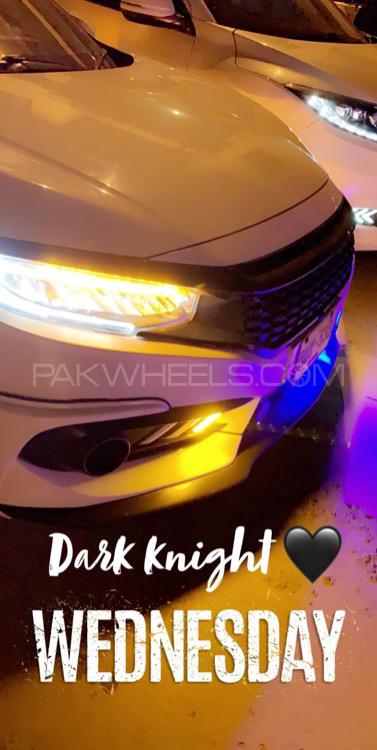 Honda Civic - 2018  Honda Civic - 2018  Image-4
