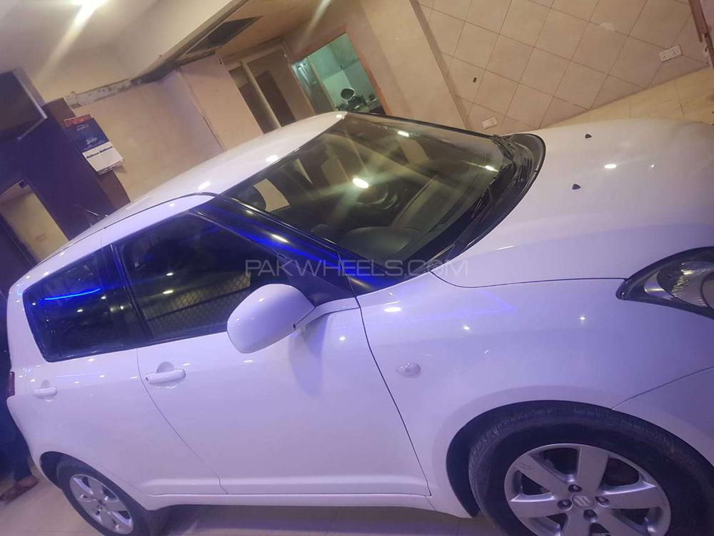 Suzuki Swift 2016 for Sale in D.G.Khan Suzuki Swift 2016 for Sale in D.G.Khan Image-4