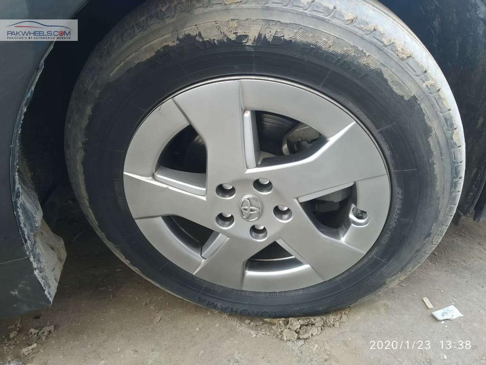 Toyota Prius 2011 for Sale in Lahore Toyota Prius 2011 for Sale in Lahore Image-19