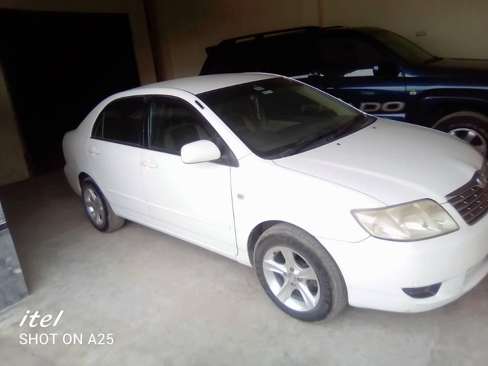 Toyota Corolla Axio 2006 for Sale in Mardan Image-1