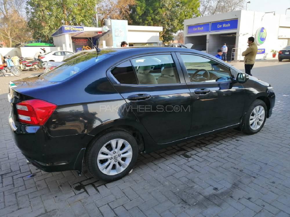Honda City 2015 for Sale in Lahore Image-1