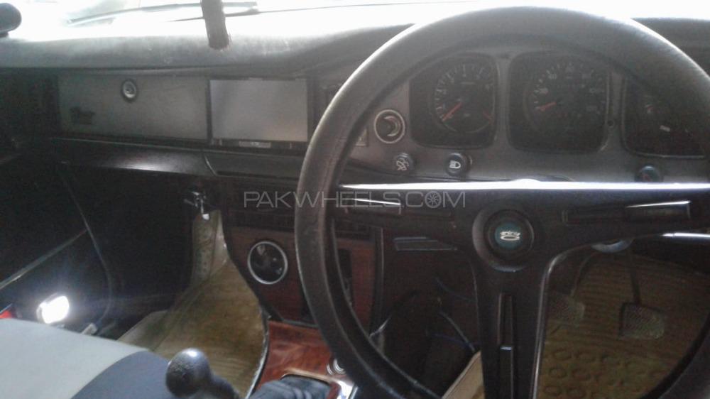 Toyota Corolla - 1973  Toyota Corolla - 1973  Image-7