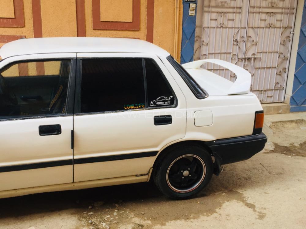 ہونڈا سوک - 1985  ہونڈا سوک - 1985  Image-3