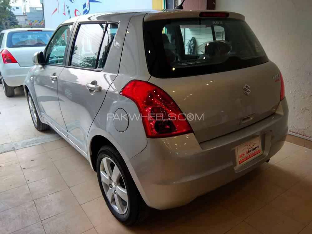 Suzuki Swift 2020 for Sale in Lahore Suzuki Swift 2020 for Sale in Lahore Image-12