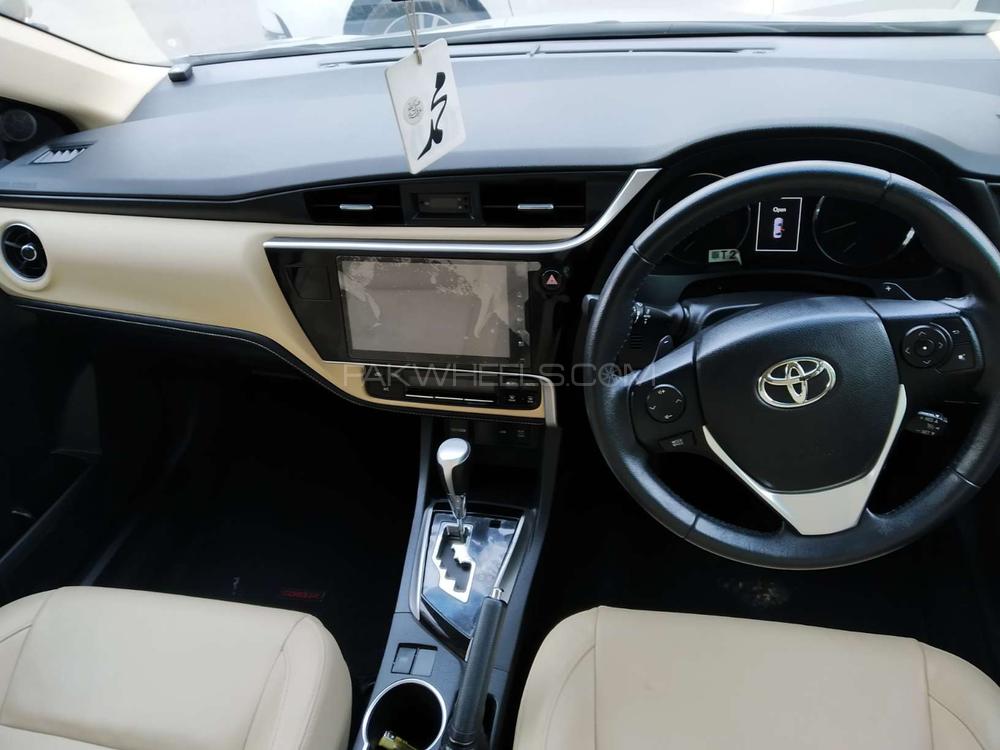 Toyota Corolla 2018 for Sale in Lahore Toyota Corolla 2018 for Sale in Lahore Image-5