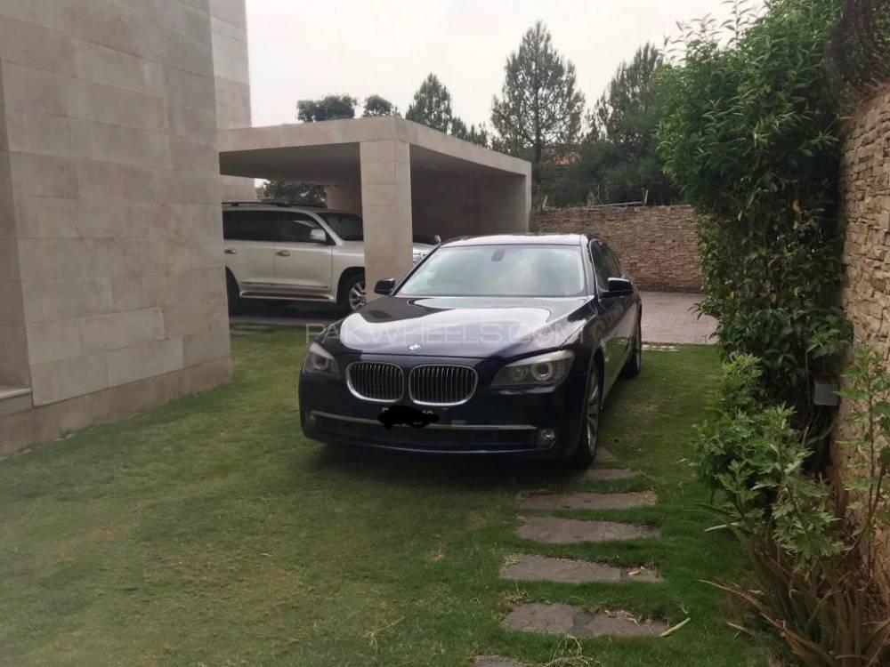 BMW 7 Series 2009 for Sale in Islamabad Image-1