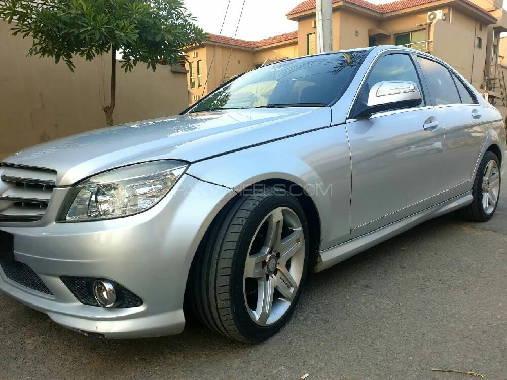 Mercedes Benz CLK Class 2008 for Sale in Lahore Image-1