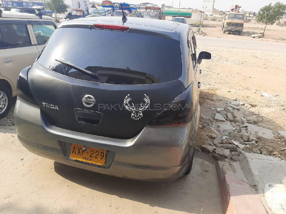 Nissan Tiida 2006 for Sale in Karachi Nissan Tiida 2006 for Sale in Karachi Image-5