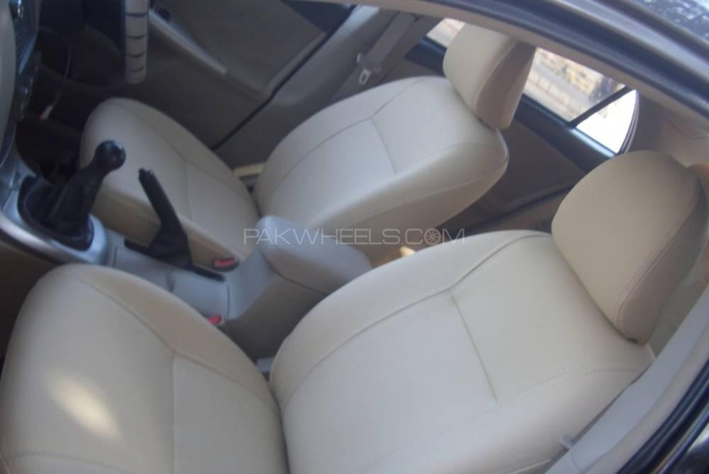 skin fitting seat cover toyota corolla 2012 Image-1