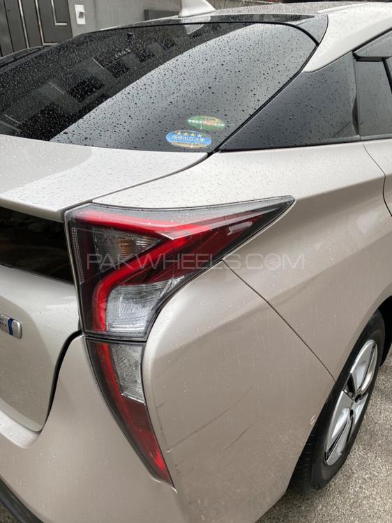 Toyota Prius 2016 for Sale in Faisalabad Toyota Prius 2016 for Sale in Faisalabad Image-4