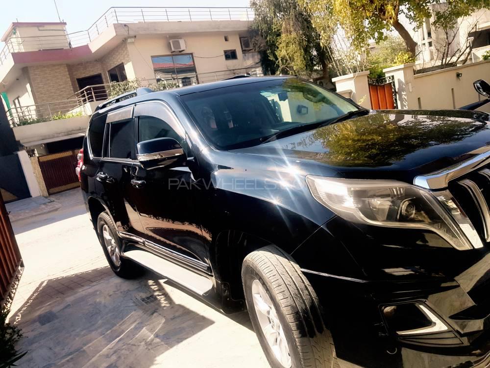 Toyota Prado 2011 for Sale in Islamabad Toyota Prado 2011 for Sale in Islamabad Image-8