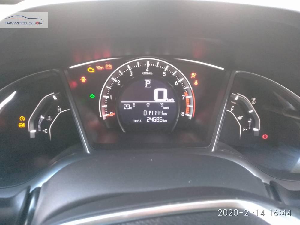 Honda Civic 2018 for Sale in Islamabad Honda Civic 2018 for Sale in Islamabad Image-10