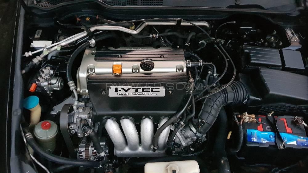 ہونڈا اکارڈ 2005 for Sale in لاہور ہونڈا اکارڈ 2005 for Sale in لاہور Image-9