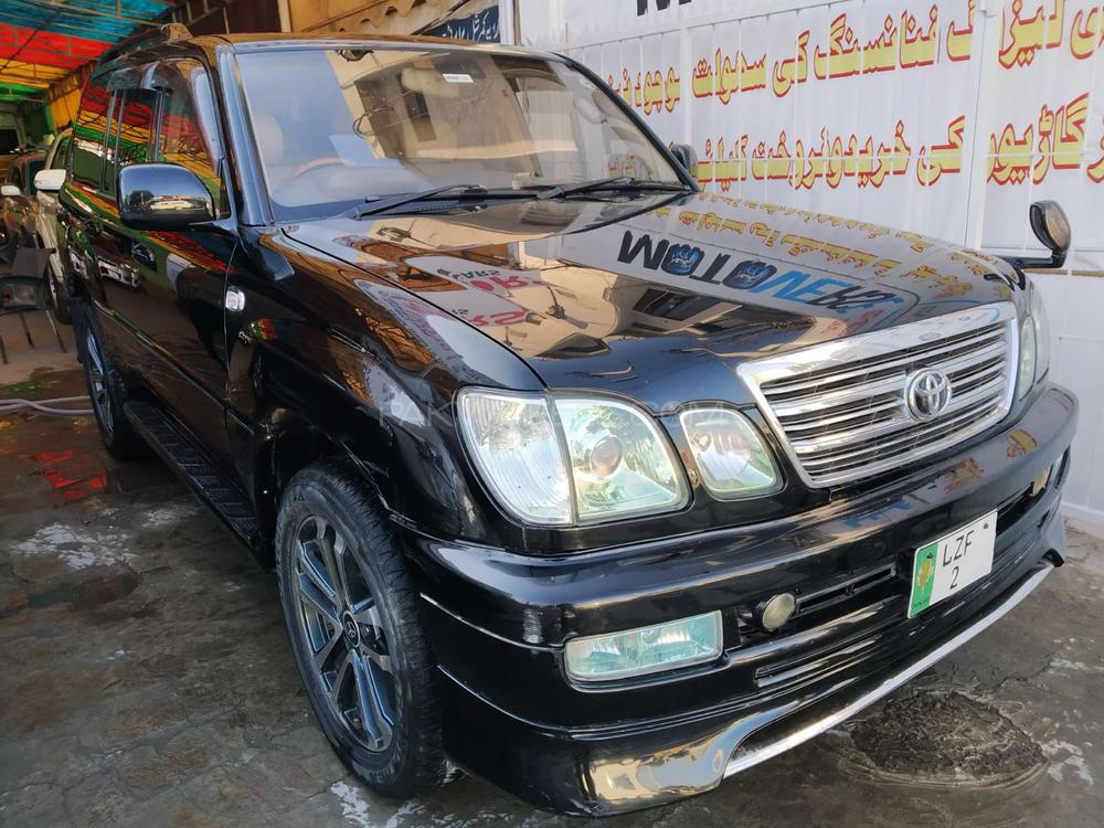 Toyota Land Cruiser 2003 for Sale in Lahore Toyota Land Cruiser 2003 for Sale in Lahore Image-3