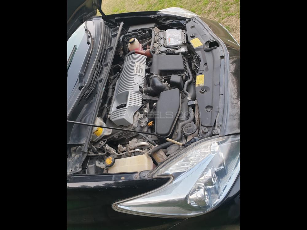 Toyota Prius 2015 for Sale in Lahore Toyota Prius 2015 for Sale in Lahore Image-12