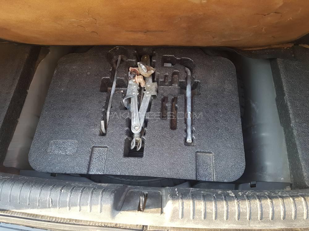 Honda Civic 2013 for Sale in Peshawar Honda Civic 2013 for Sale in Peshawar Image-12