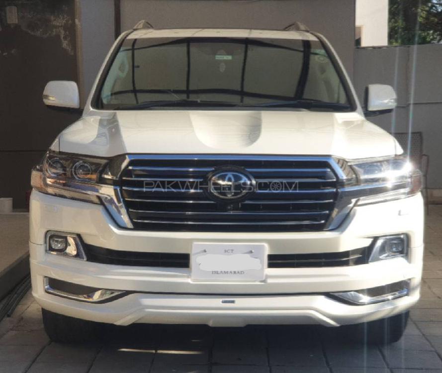 Toyota Land Cruiser 2015 for Sale in Islamabad Toyota Land Cruiser 2015 for Sale in Islamabad Image-2