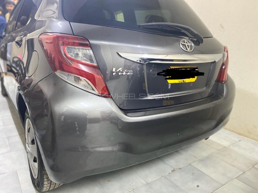 Toyota Vitz 2014 for Sale in Karachi Toyota Vitz 2014 for Sale in Karachi Image-11