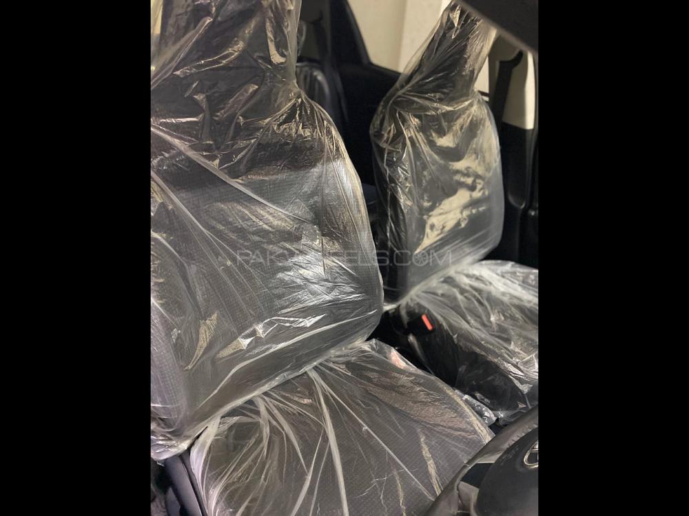 Toyota Vitz 2014 for Sale in Karachi Toyota Vitz 2014 for Sale in Karachi Image-14