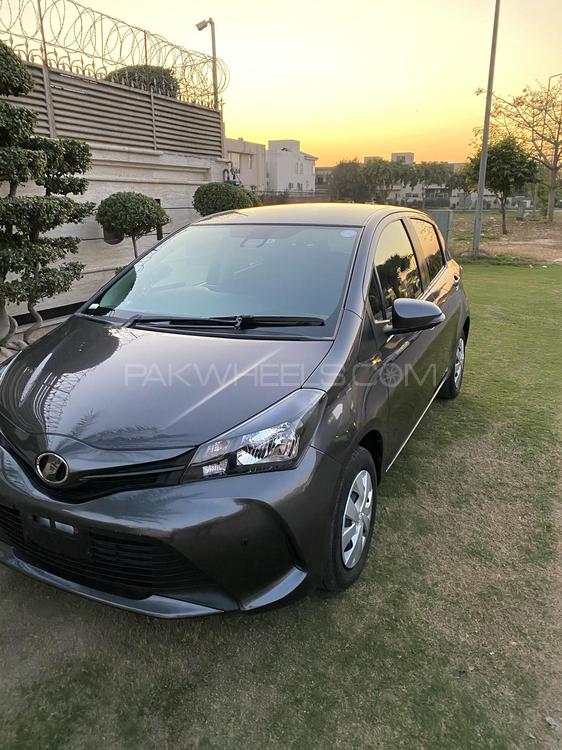 Toyota Vitz 2016 for Sale in Lahore Toyota Vitz 2016 for Sale in Lahore Image-3