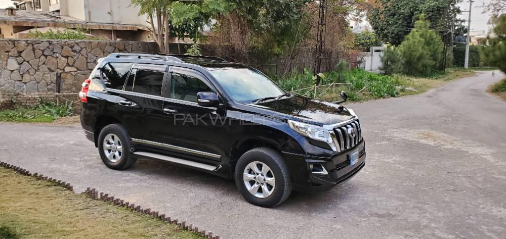 Toyota Prado 2011 for Sale in Rawalpindi Toyota Prado 2011 for Sale in Rawalpindi Image-4
