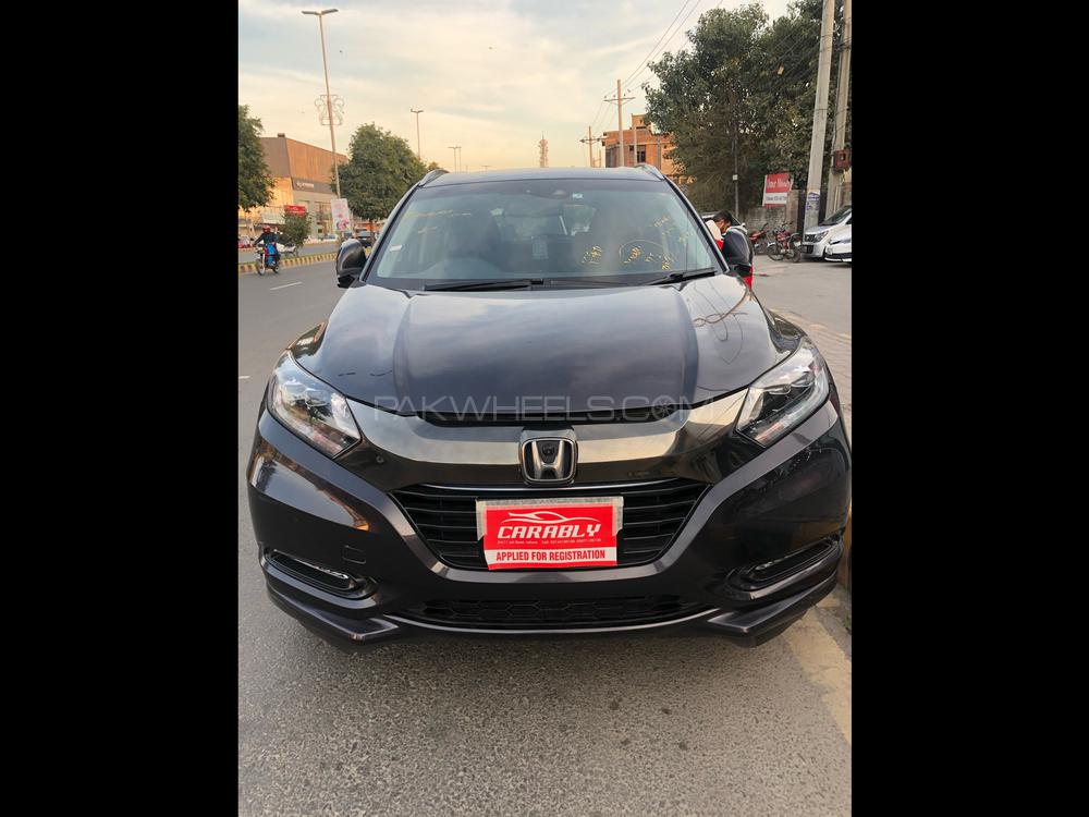 Honda Vezel 2016 for Sale in Lahore Image-1