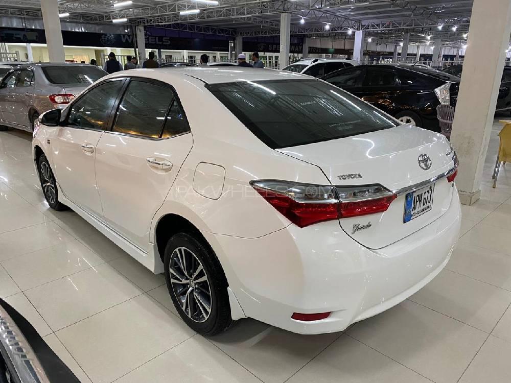 Toyota Corolla 2019 for Sale in Peshawar Toyota Corolla 2019 for Sale in Peshawar Image-4