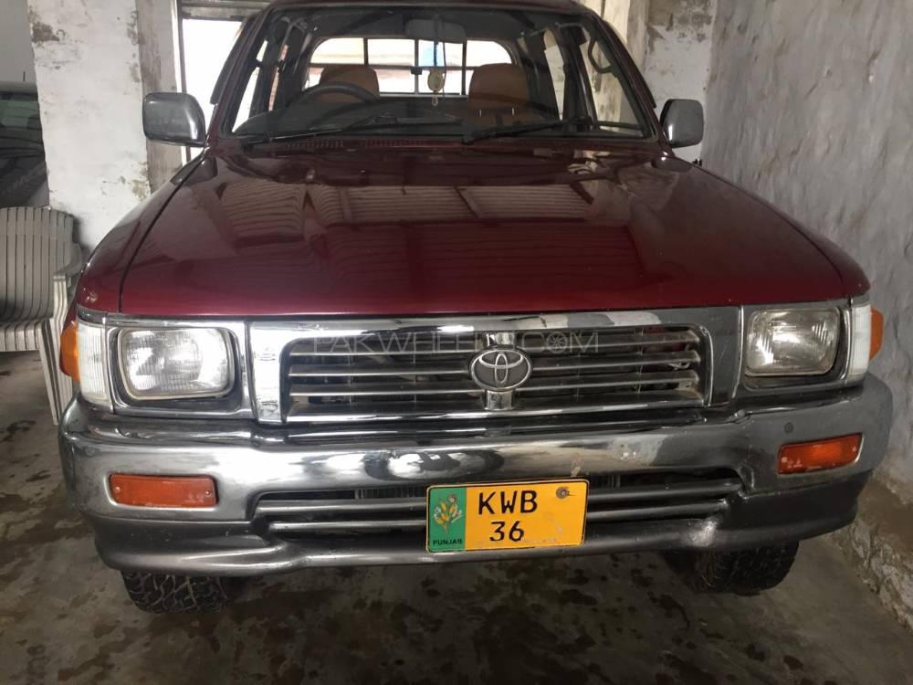 Toyota Hilux 1993 for Sale in Burewala Image-1
