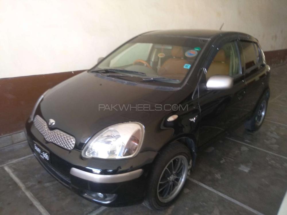 Toyota Vitz 2004 for Sale in Multan Toyota Vitz 2004 for Sale in Multan Image-2
