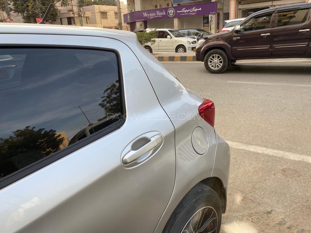 Toyota Vitz 2015 for Sale in Karachi Toyota Vitz 2015 for Sale in Karachi Image-6