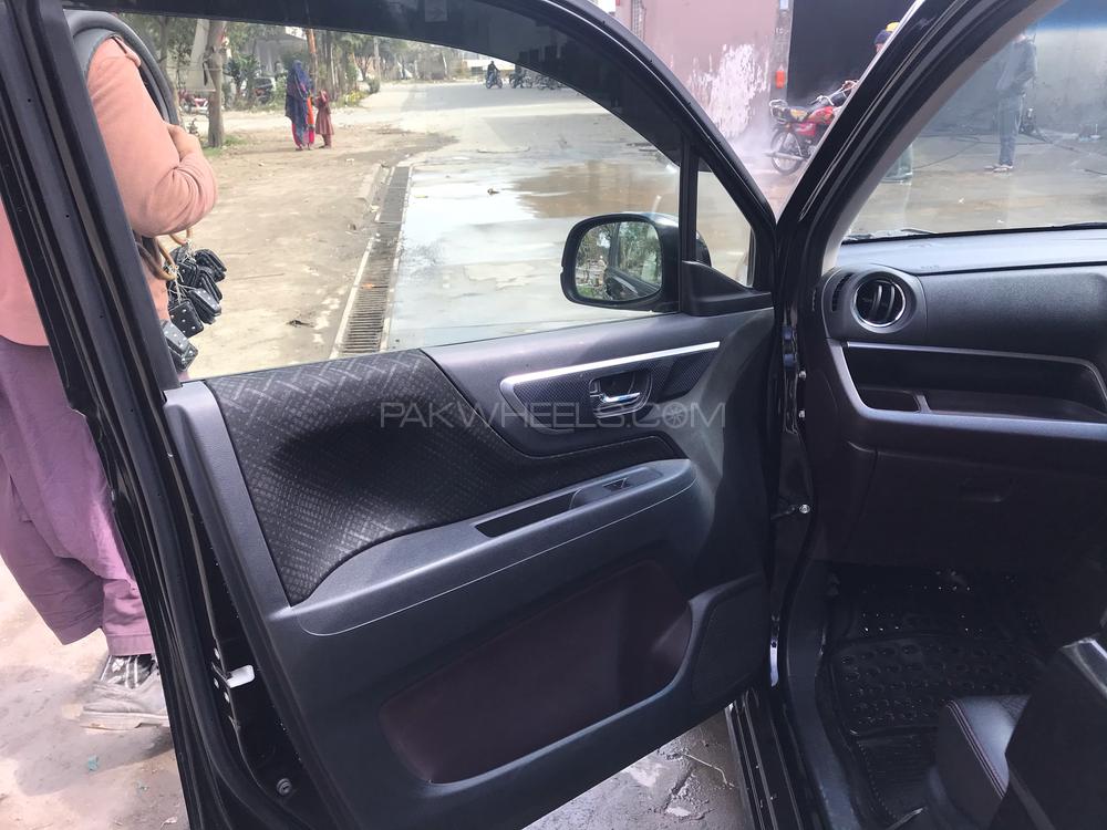 Honda N Wgn 2016 for Sale in Lahore Image-1
