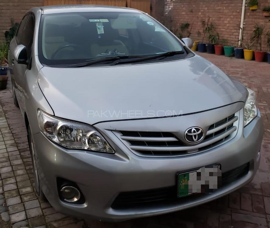 Toyota Corolla 2011 for Sale in Lahore Image-1