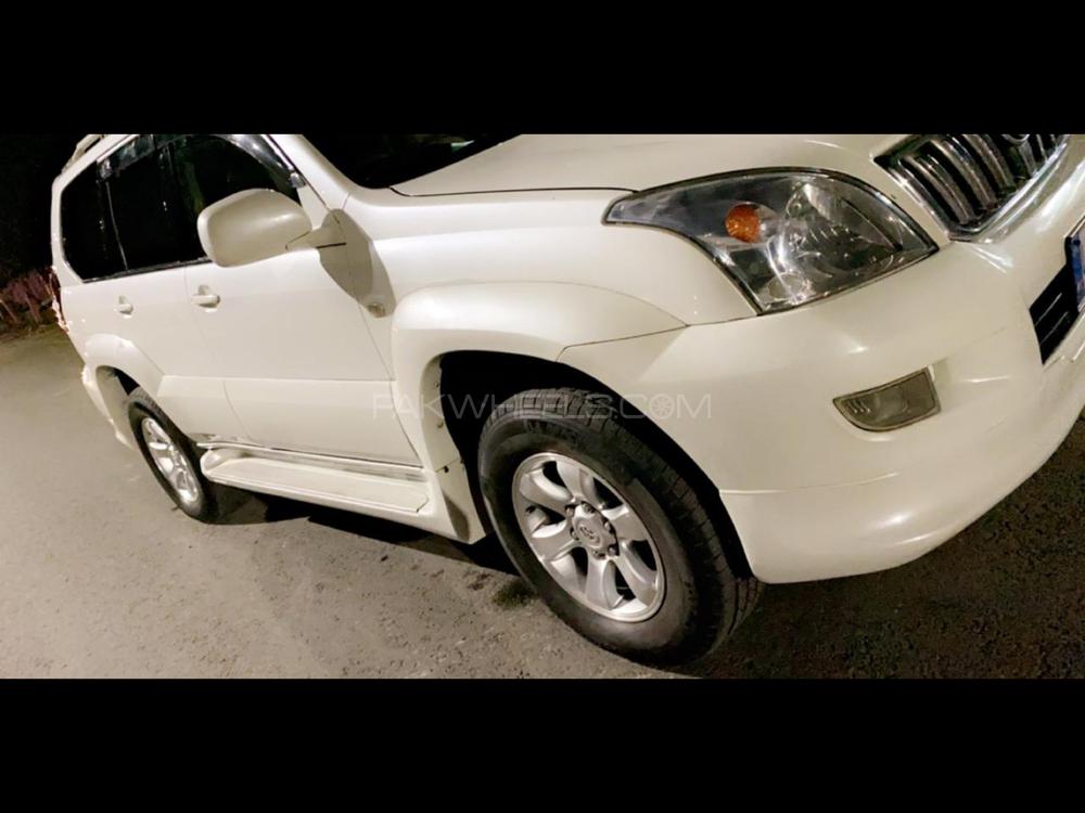 Toyota Prado 2004 for Sale in Multan Toyota Prado 2004 for Sale in Multan Image-4