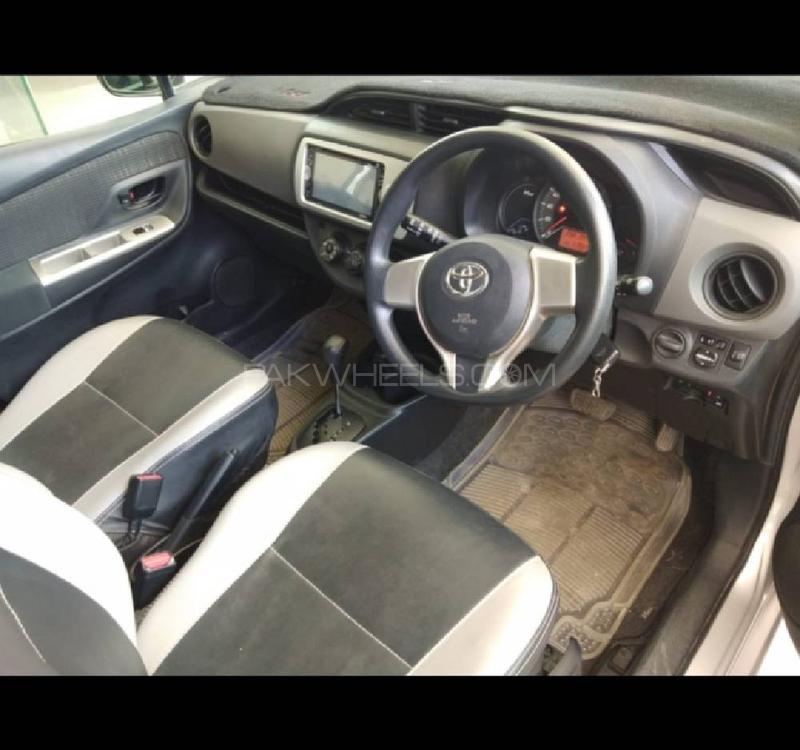 Toyota Vitz 2014 for Sale in Karachi Toyota Vitz 2014 for Sale in Karachi Image-4