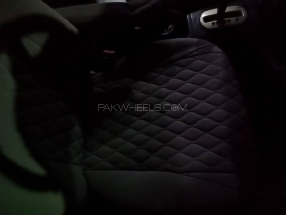 Honda Civic 2002 for Sale in Karachi Honda Civic 2002 for Sale in Karachi Image-5