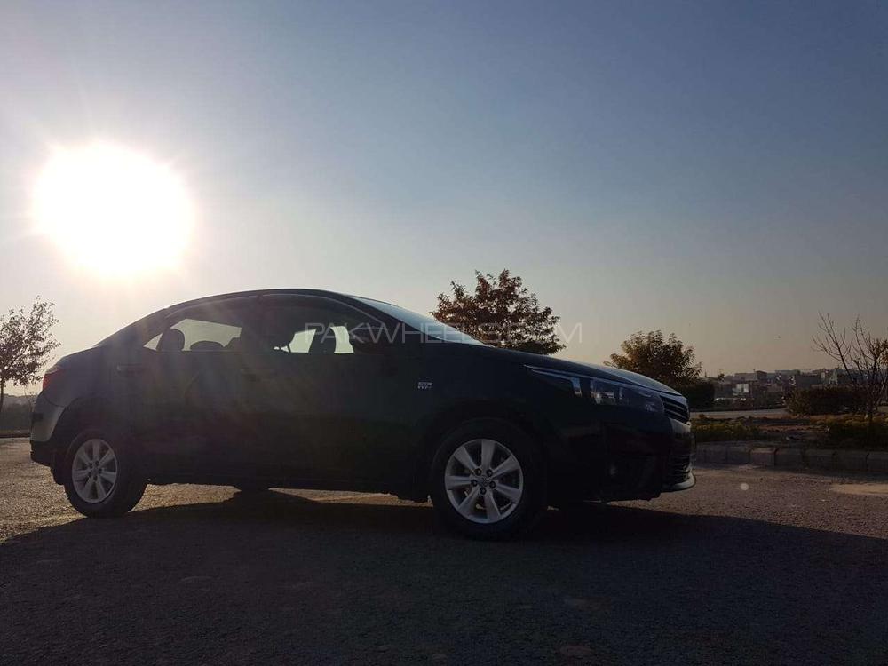 Toyota Corolla 2015 for Sale in Rawalpindi Toyota Corolla 2015 for Sale in Rawalpindi Image-4