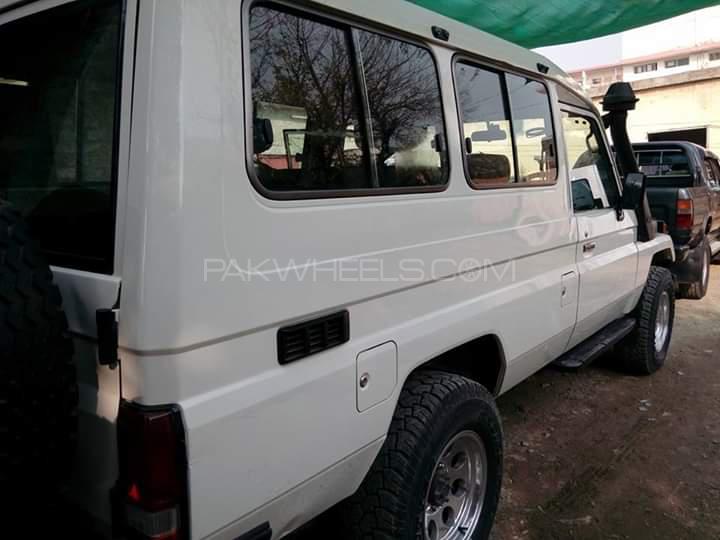 Toyota Land Cruiser 2006 for Sale in Haripur Image-1