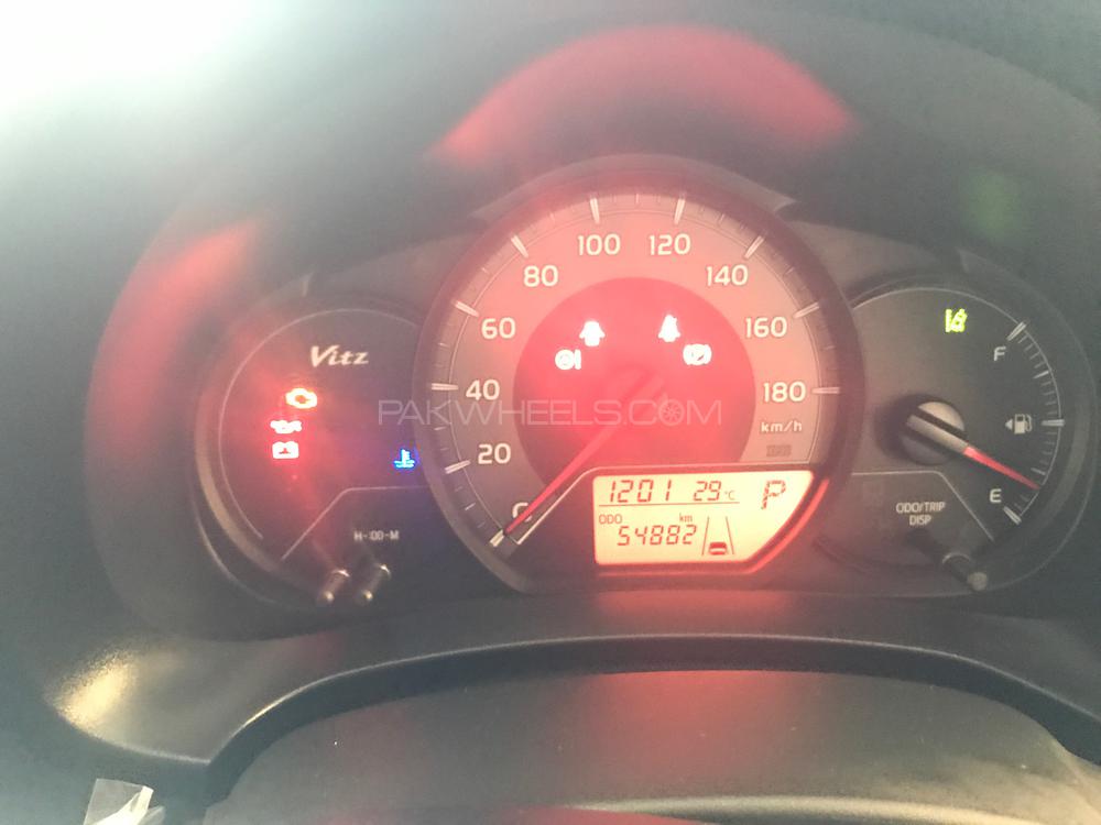Toyota Vitz 2016 for Sale in Karachi Toyota Vitz 2016 for Sale in Karachi Image-4