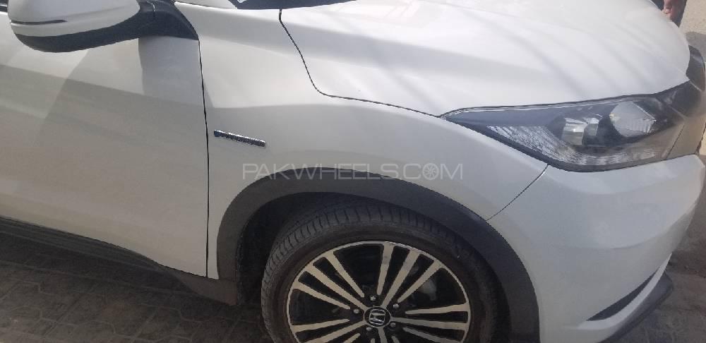 Honda Vezel 2014 for Sale in Karachi Honda Vezel 2014 for Sale in Karachi Image-4