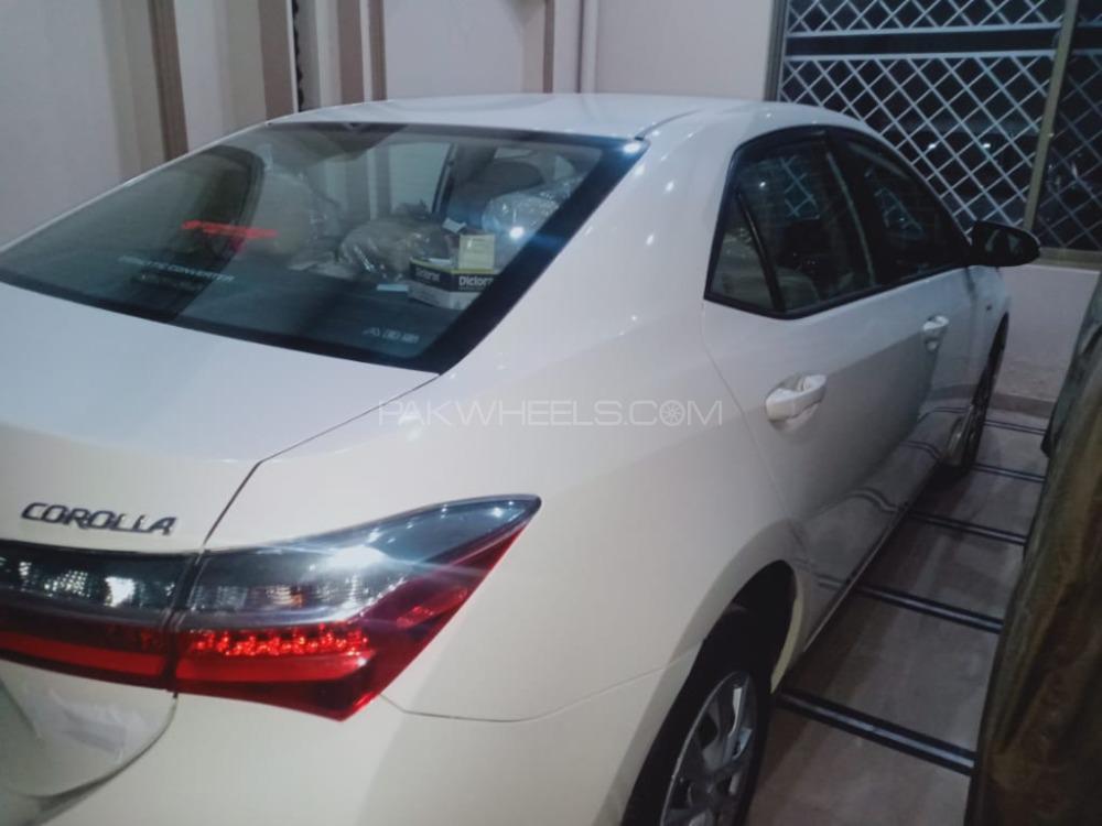 Toyota Corolla 2018 for Sale in Multan Toyota Corolla 2018 for Sale in Multan Image-10