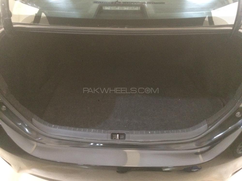 Toyota Corolla 2016 for Sale in Karachi Toyota Corolla 2016 for Sale in Karachi Image-11