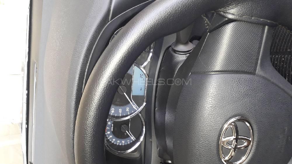 Toyota Corolla 2020 for Sale in Lahore Toyota Corolla 2020 for Sale in Lahore Image-5