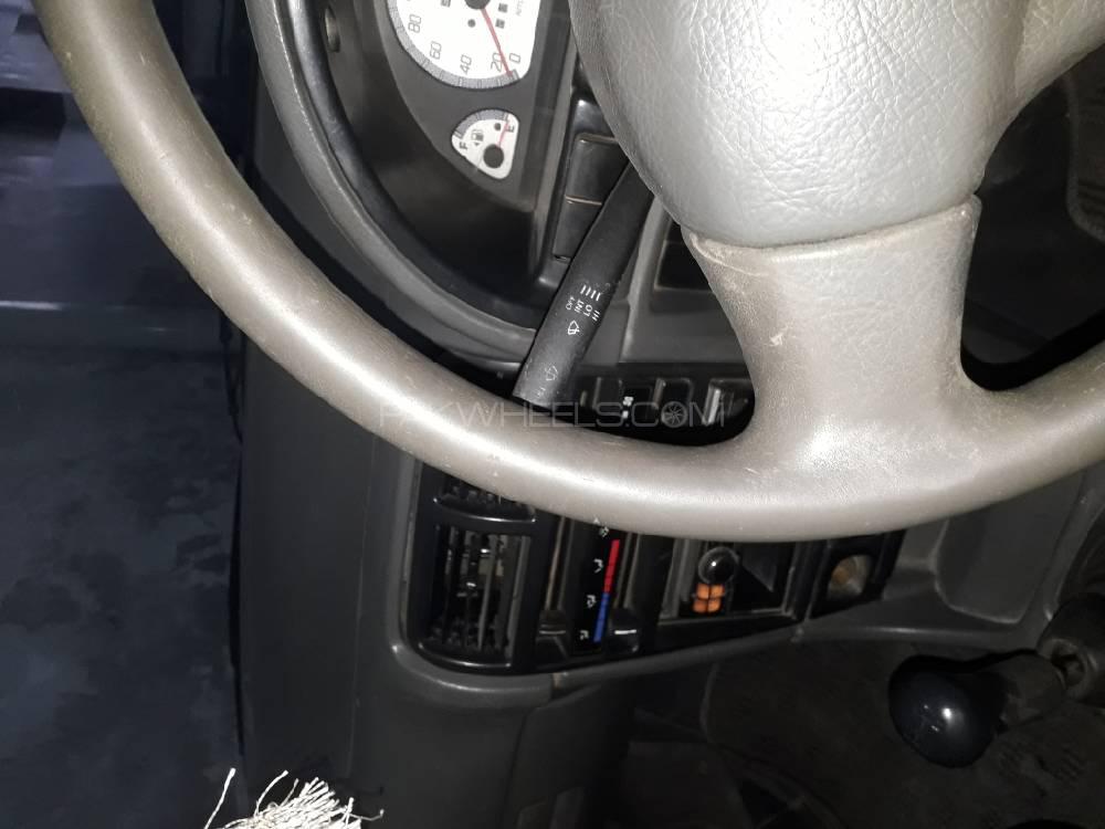 Suzuki Cultus 2006 for Sale in Multan Suzuki Cultus 2006 for Sale in Multan Image-5
