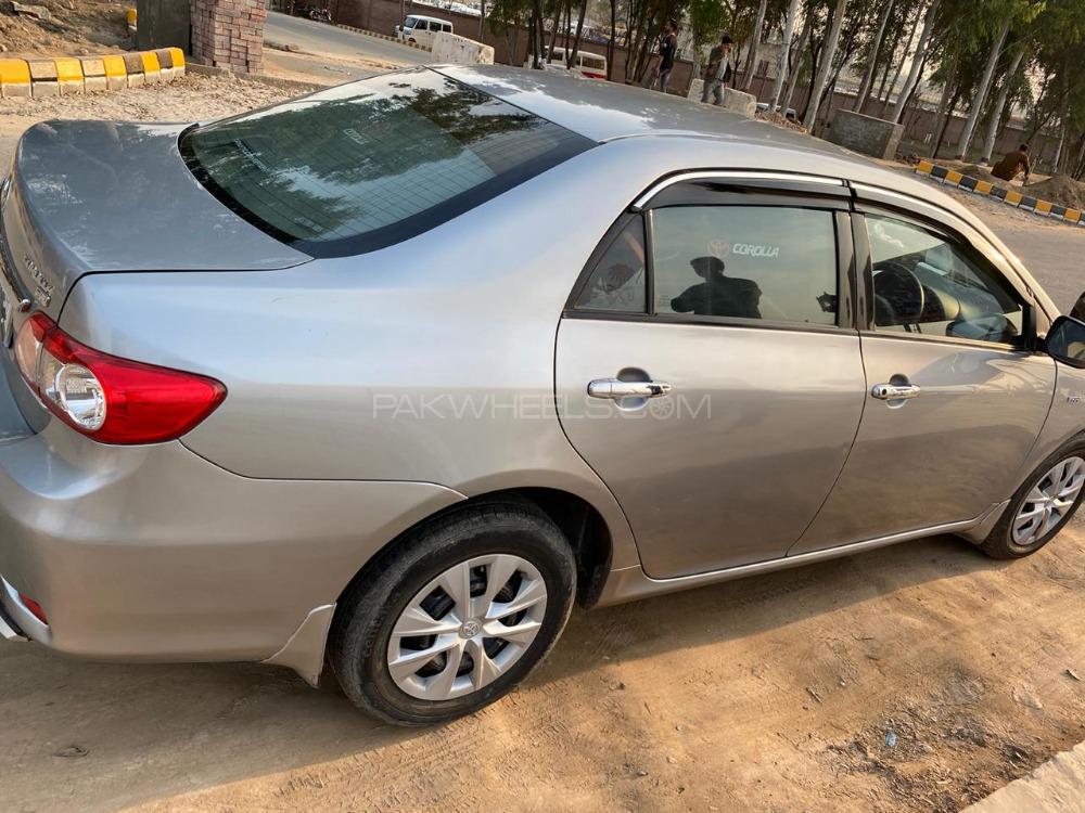 Toyota Corolla 2013 for Sale in Rawalpindi Toyota Corolla 2013 for Sale in Rawalpindi Image-3