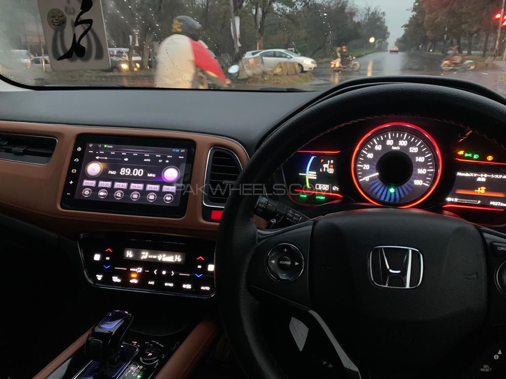 Honda Vezel 2015 for Sale in Islamabad Honda Vezel 2015 for Sale in Islamabad Image-2