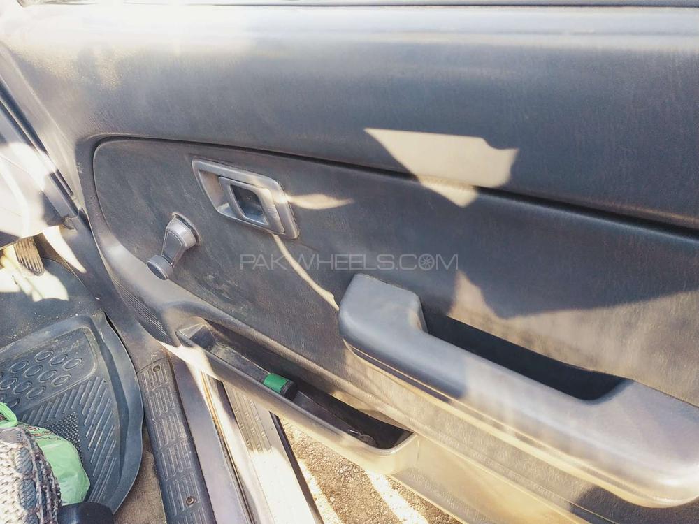 Toyota Hilux 2001 for Sale in Islamabad Toyota Hilux 2001 for Sale in Islamabad Image-10