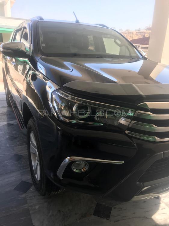 Toyota Hilux 2015 for Sale in Islamabad Image-1