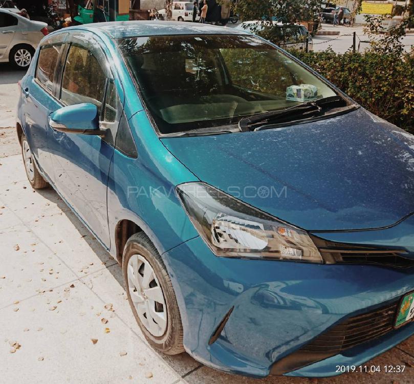 Toyota Vitz 2015 for Sale in Lahore Image-1